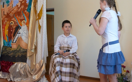 Детский праздник в Георгиевском храме.  Пасха 2013